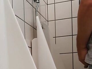 Spy urinal 2024 - 5 - ThisVid.com