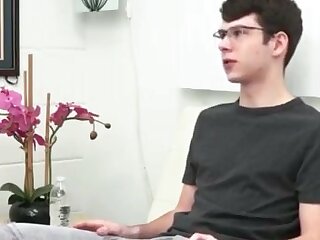 HOT THERAPIST CURES ANOTHER TWINK WITH BAREBACK COCK - ThisVid.com