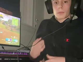 Cute gamer boi twink gay tube