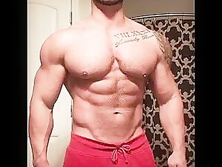 Mac Robinson showing his awesome physique