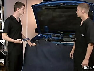 Gay mechanics fucking in the garage