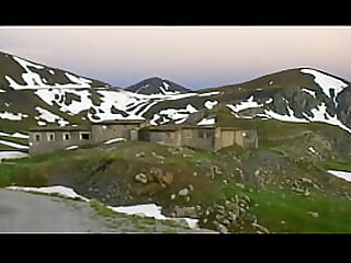 visite nu et matinale, dans le froid, d'un fort militaire abandonne a 2500m alt