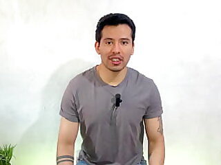 Jovenes militares dotados penetrandose a pelo en el servicio militar! Relato sexual