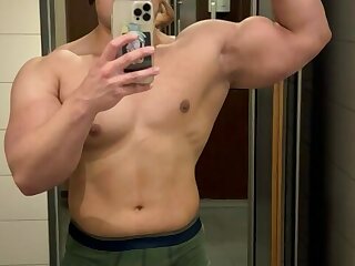 281 Hottie latino Pedro buffberserker buff_weeb OnlyFans Porn