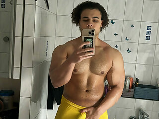 200 Hottie latino Pedro buffberserker buff_weeb OnlyFans Porn