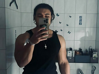 135 Hottie latino Pedro buffberserker buff_weeb OnlyFans Porn