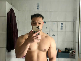 45 Hottie latino Pedro buffberserker buff_weeb OnlyFans Porn