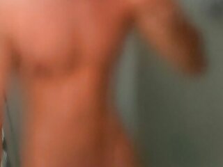 423 Italian muscle hunk Federico fede_21 onlyfans wank off porn