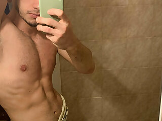 210 Italian muscle hunk Federico fede_21 onlyfans wank off porn