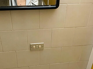 204 Italian muscle hunk Federico fede_21 onlyfans wank off porn