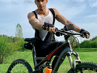 182 Italian muscle hunk Federico fede_21 onlyfans wank off porn