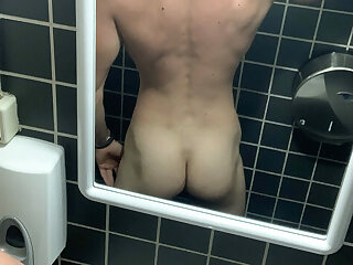 167 Italian muscle hunk Federico fede_21 onlyfans wank off porn