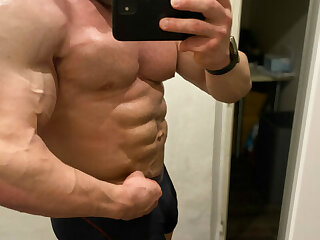 139 Massive bodybuilder Pavel Červinka zeecko onlyfans porn
