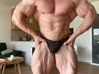 96 Massive bodybuilder Pavel Červinka zeecko onlyfans porn