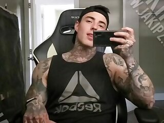 132 BIG COCK TIKTOKER JAKIPZ JAKE ANDRICH ONLYFANS PORN LEAKED