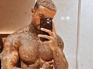 14 MTVChallenge & Ex on the beach UK reality star Callumalexandre  Callum Izzard OF leaks