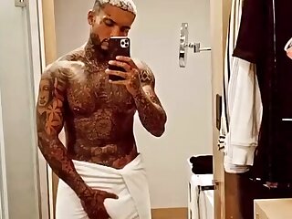 3 MTVChallenge & Ex on the beach UK reality star Callumalexandre  Callum Izzard OF leaks