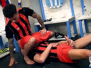 The Locker Room 26 – King Leo & Chester