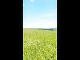 Jeidvine naked outdoor