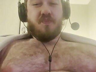 Hairy gainer drinks soda and jiggles