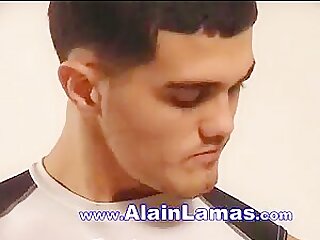 Hung shredded bodybuilder flexes and daces with a hardon