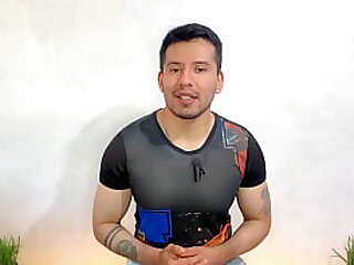 Joven de 20años rellena el culo del Barbero Colombiano del barrio! Lo coge a pelo en su barberia- Relato sexual