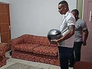 &Eacute; Cilada Bino&comma; fui convidado pra comer a esposa e acabei sendo comido