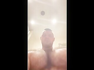 BicepRahman se exibindo