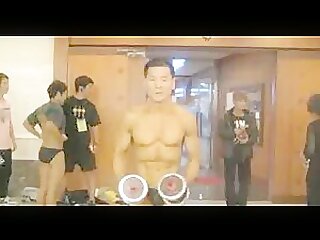 korea  Bodybuilding competition pumping room