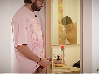 Neighbor KinkCravings Has No Water I Spy Him Showering at My Place&comma; Get Caught & Fuck Him Bareback Until Creampie